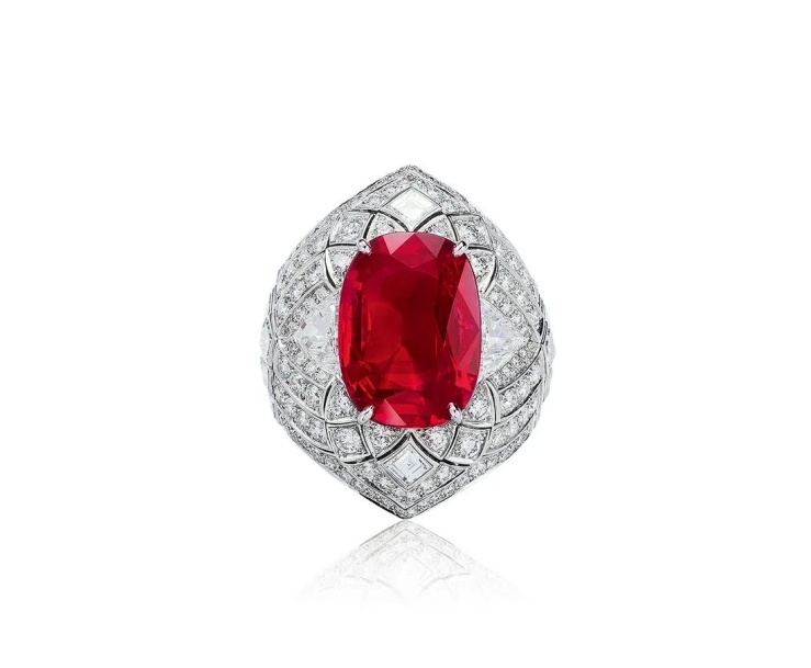 8carat burma ruby.jpg